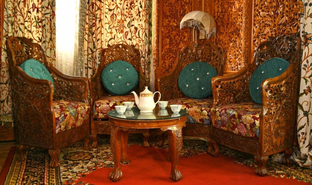 Hotel De Laila House Boat By Sterling Srīnagar Zewnętrze zdjęcie